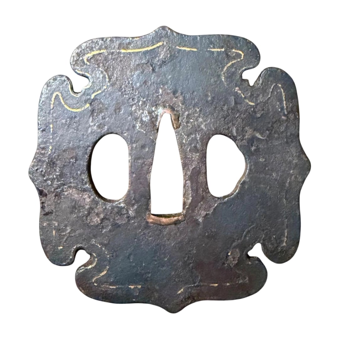 Antique Artifacts, Arms and Armor, Antique Sword Fittings, Honka, Nakago.: Antique Arms and Armor This is an antique Japanese sword fitting, an authentic tsuba (sword guard). The dimensions are 78mm in height by 77mm in width, with a weight of 157g.