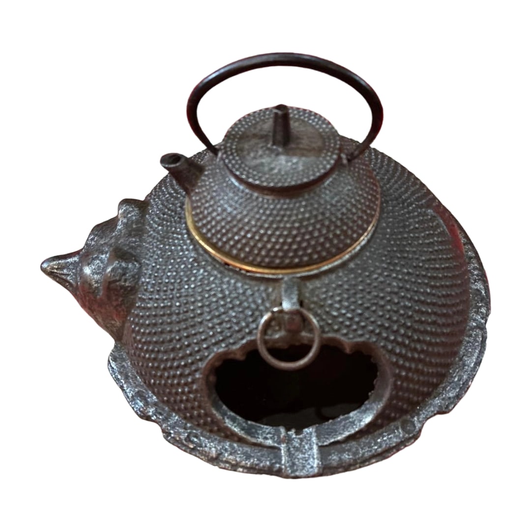 Antique Folk Art Bunbuku Chagama Ashtray Miniature Iron Kettle Ornament (1 of 13)