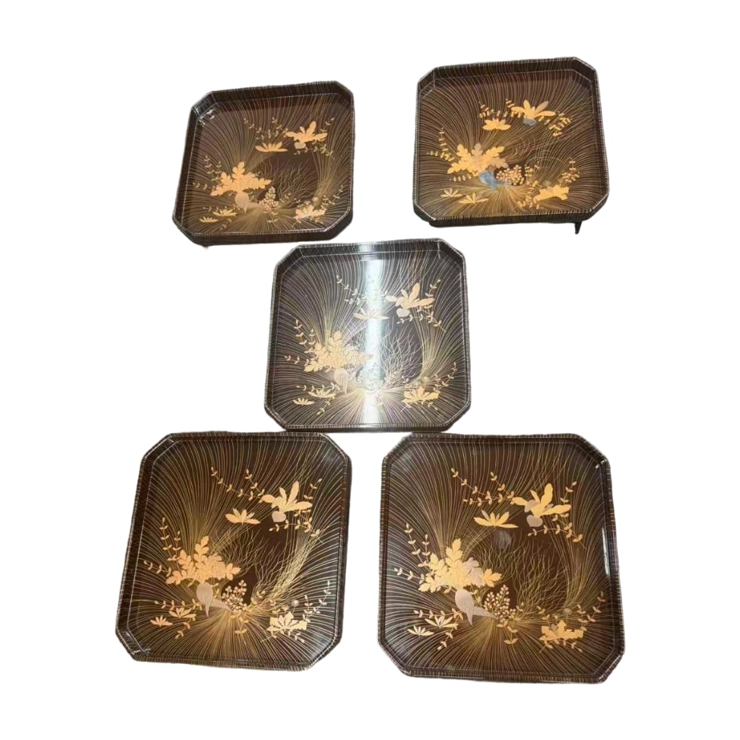 Set of 10 Luxurious Antique Lacquer Pear-Skin Ground Gold Maki-e Kaiseki Trays Antique: This is an exceptionally outstanding selected work, anticipated to be cherished by discerning buyers. Due to its age and use, there is wear and period stains. Prominent blemishes will be shown in the 