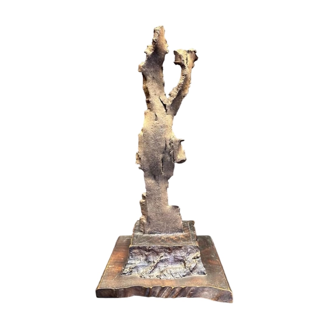 Commemorative Items from the Former Imperial Japanese Navy's Naval Battles: Objects, Inscriptions,: Overall length approximately 35cm Enemy bomb fragment object Showa 17 (1942) June 7th Battle of Midway Pacific War Akagi Kaga Soryu Hiryu Wooden base Souvenir Rare Monument Antique Collectible Rare
