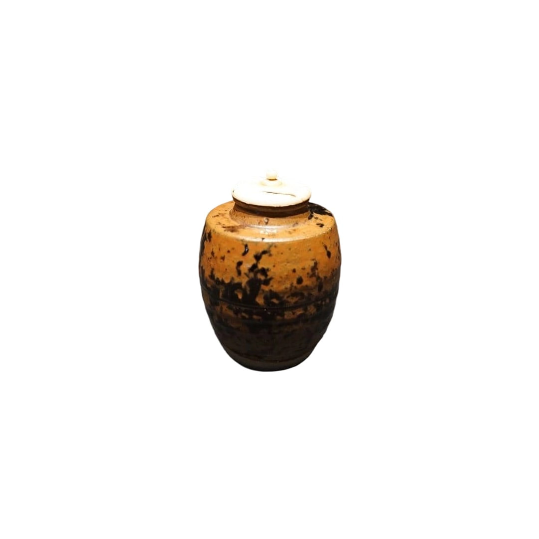 Written by the 13th generation of the Urasenke school, Sokuchusai. Living National Treasure. (1 of 18)