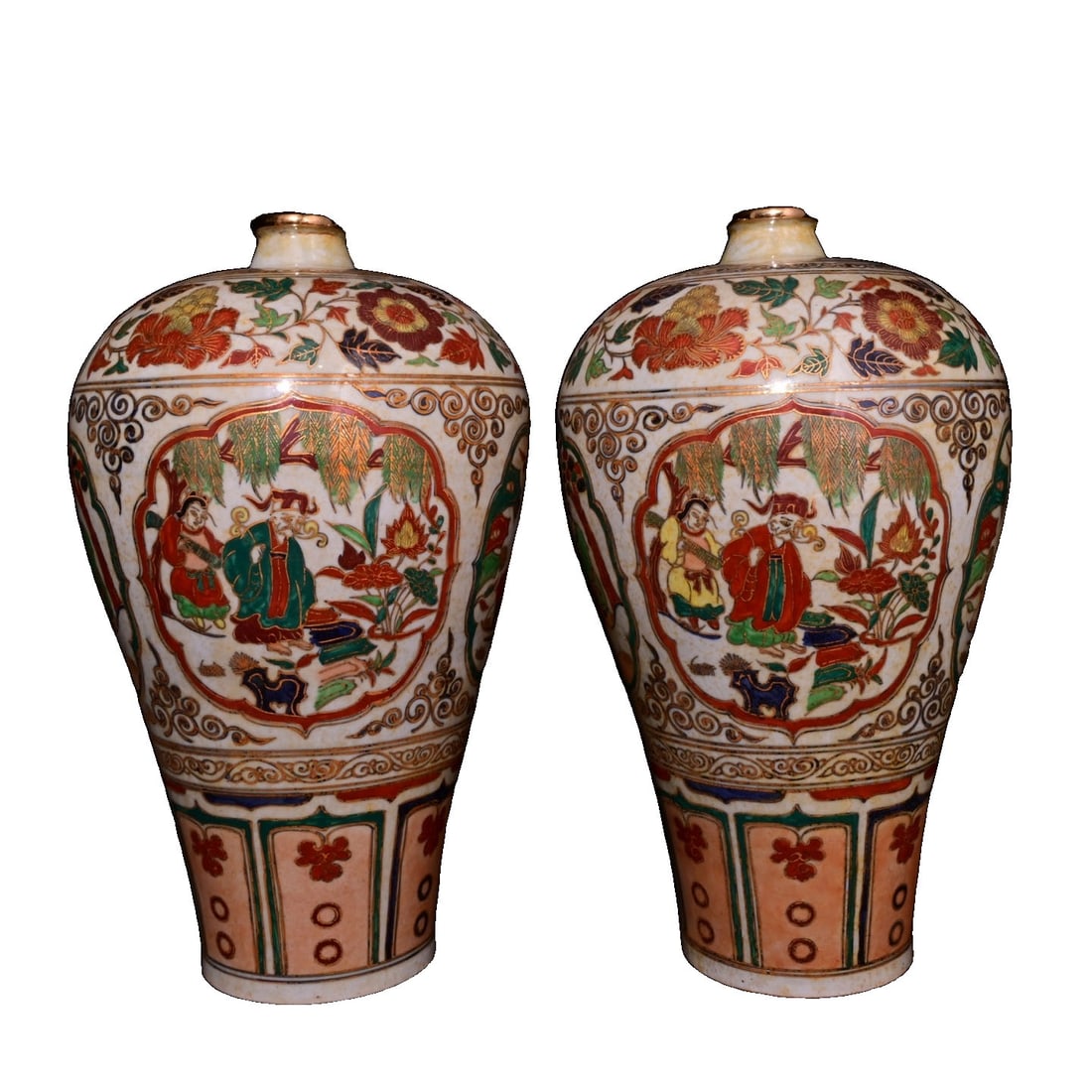 Yuan Dynasty Polychrome Gilt 'Four Loves' Meiping: This meiping is a fine work from the Yuan Dynasty, featuring exquisite polychrome and gilt craftsmanship. The 'Four Loves' motif is elegantly unique, showcasing the superb artistry of the Yuan