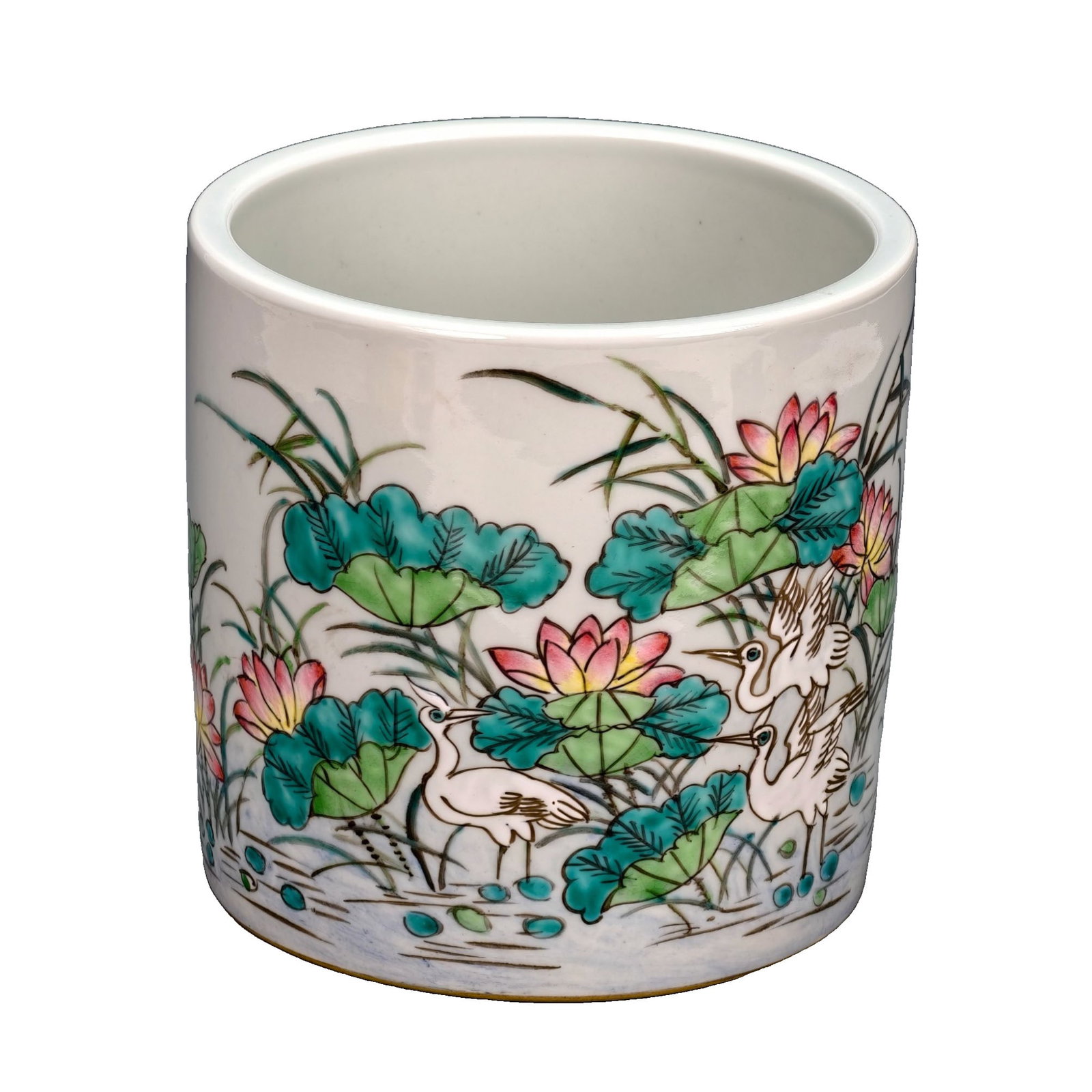 Qing Dynasty Famille Rose Brush Pot with Lotus Pond and Crane Design: This famille rose brush pot features a lotus pond and crane design on a white glaze base, with exquisite and elegant patterns. The use of glass-like white glaze gives the famille rose a warm tone, wit