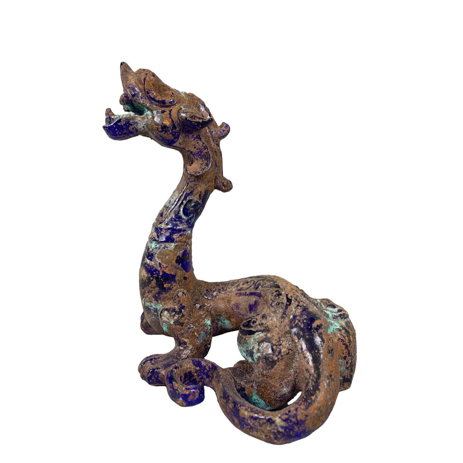 Old Glass Mythical Beast: This old glass mythical beast captivates with its exquisite patterns, showcasing the superb craftsmanship of traditional techniques. The mythical beast is vividly shaped with a translucent hue,