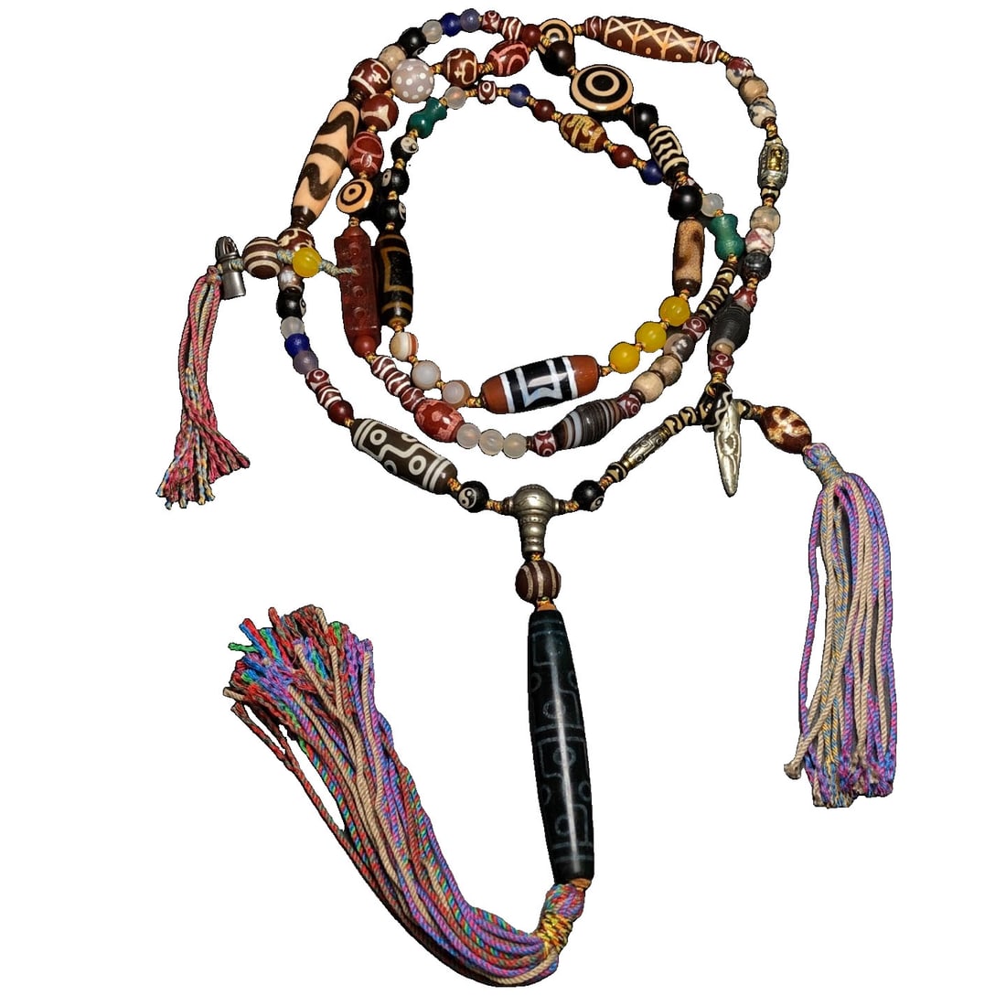 Eighteen-eyed Dzi bead necklace (1 of 10)