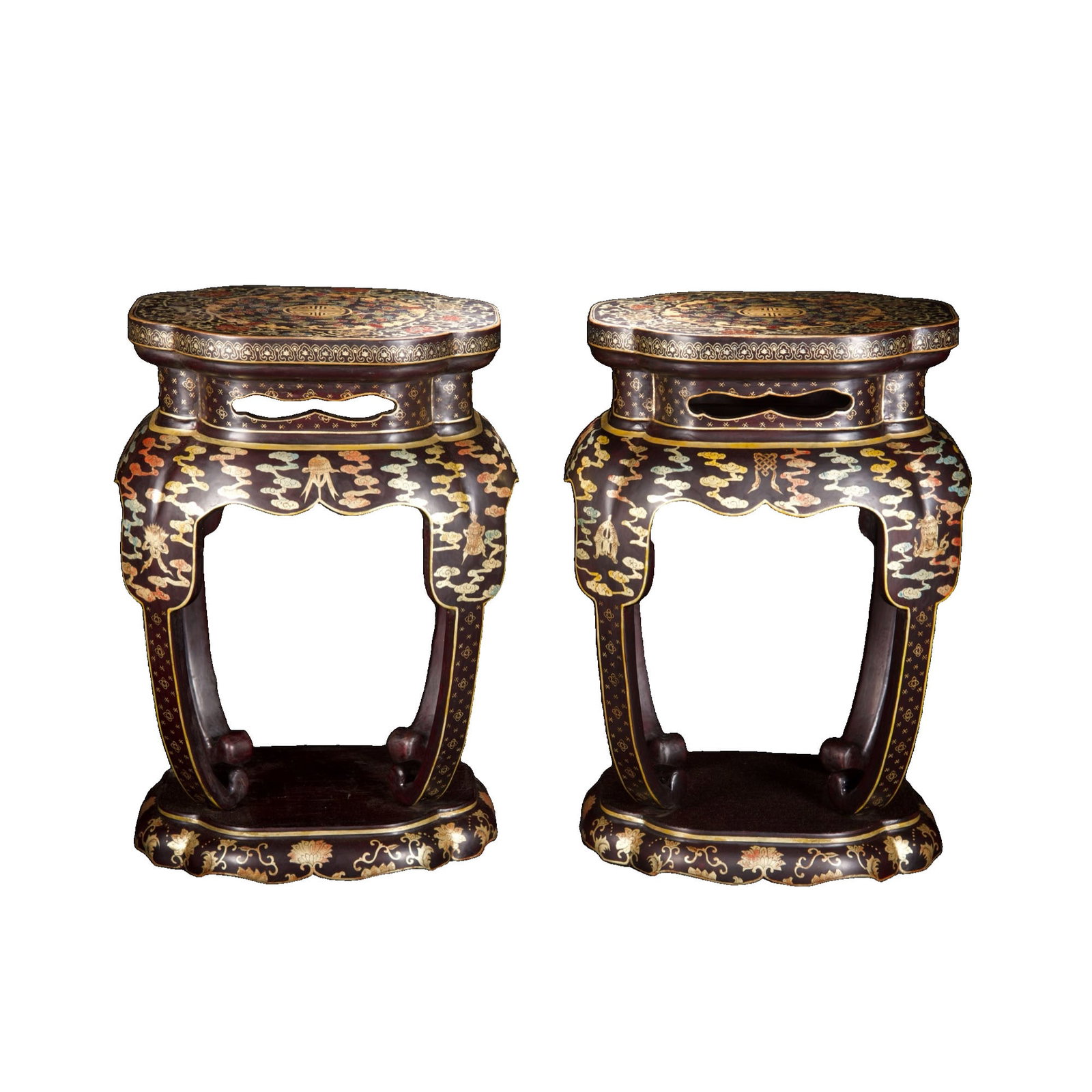 Wooden Lacquered Incense Table with Gilded Lotus and Longevity Medallions: This incense table features a wooden base with gilded lacquer, adorned with exquisite lotus and longevity medallions. The openwork design adds elegance, showcasing the superb craftsmanship of