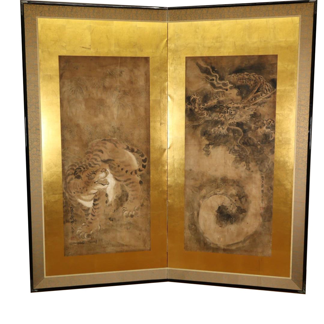 Authentic Work by Yoshin Zaisumi: "Dragon and Tiger" Two-Panel Folding Screen, Ink Painting: This is a lot featuring a two-panel folding screen ink painting titled "Dragon and Tiger" by the artist Inshinsai Moriyoshi (Inshinsai Moriyoshi). This piece has been previously displayed, and due to 