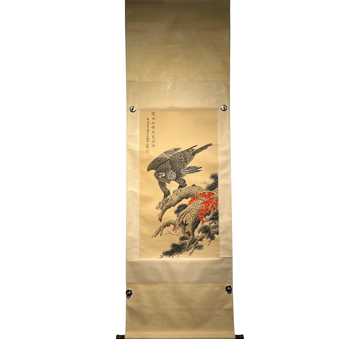 Modern Silk Hanging Scroll with Eagle: This silk hanging scroll with an eagle is crafted by the renowned modern Chinese meticulous painter Yu Fei'an. The artwork is delicate and vivid, showcasing the artist's superb meticulous painting ski