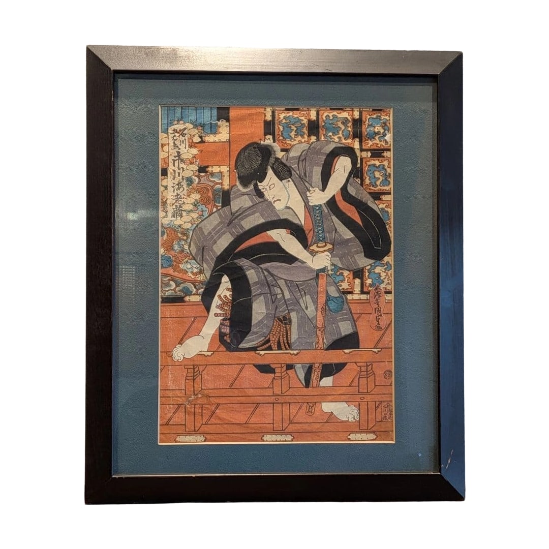 Utagawa Kunisada "Ichikawa Ebizo as Ishikawa Goemon" ukiyo-e.: Utagawa Kunisada (Gototei Kunisada) Ukiyo-e (with frame) Ichikawa Ebizo as Ishikawa Goemon Antique This is an ukiyo-e depicting Ichikawa Ebizo in the role of Ishikawa Goemon, complete with a frame. Th
