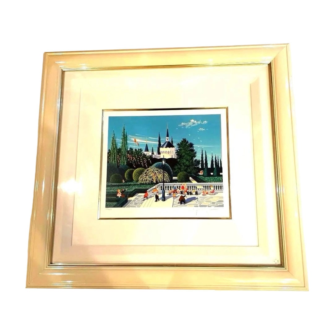 Hiro Yamagata silkscreen print "Family Portrait" with autograph signature.: This is a silkscreen print family portrait by Hiroshige Yamagata. Purchased at the Hiroshige Yamagata Exhibition in Heisei 4 (1992). Edition number 62/250. Previously hung in a children's room. The wh