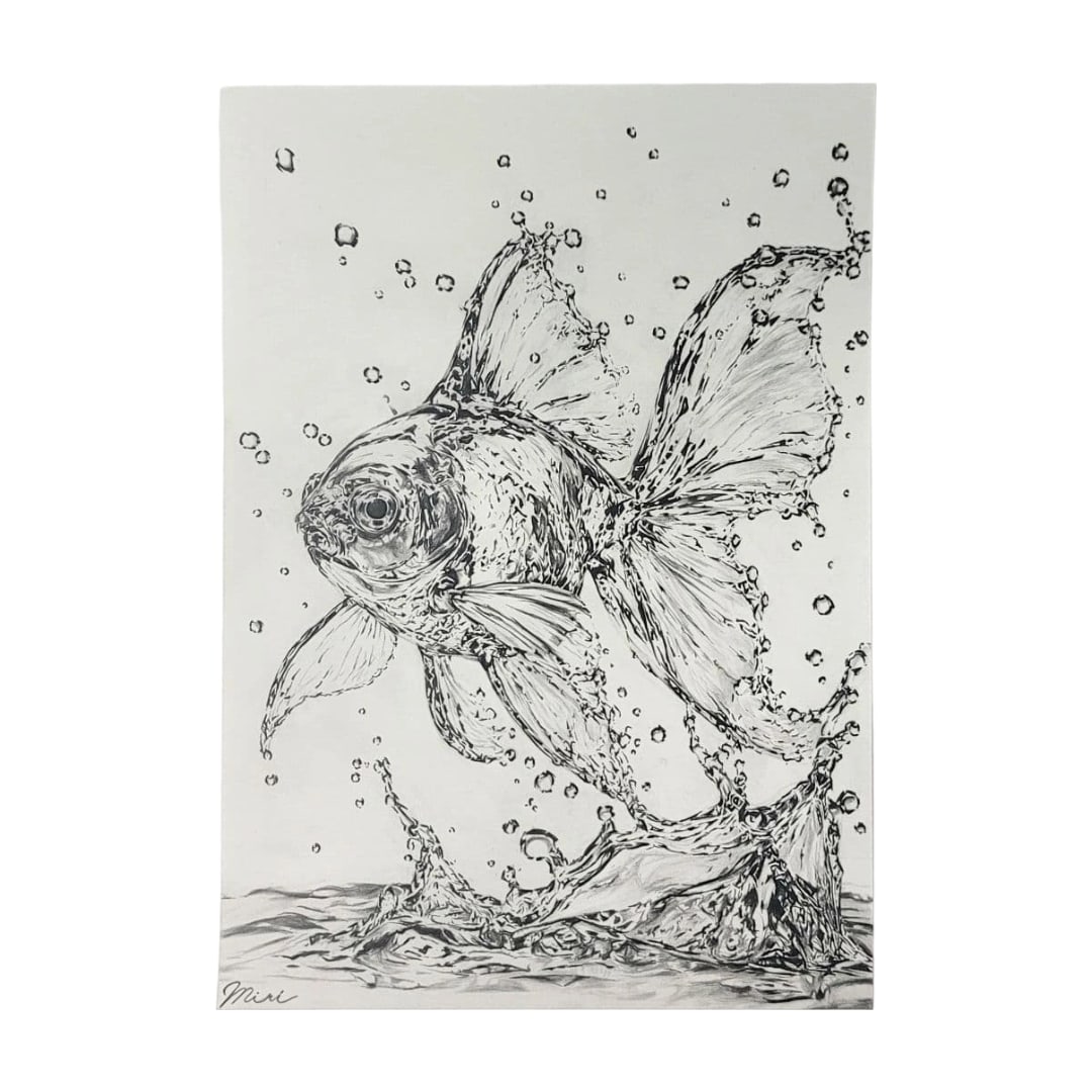 Original Drawing - Unique: Goldfish in Water | Pencil Drawing: This is a work themed on "water," depicting goldfish in pencil. The piece emphasizes the transparency of water and the reflection of light, as well as the delicate movements of the goldfish's fins, me