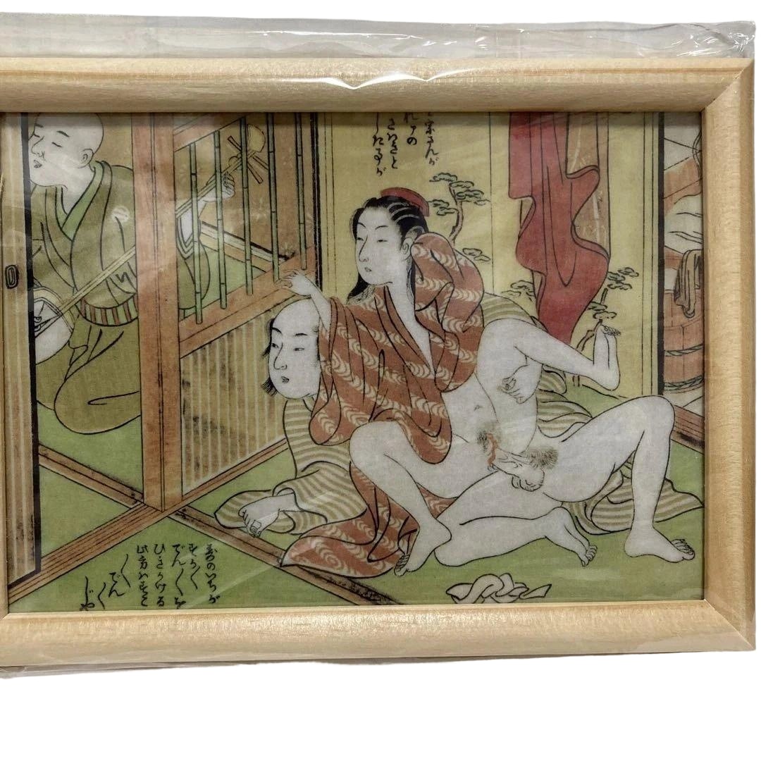 Edo Period Shunga Ukiyo-e Shunga Reproduction Early Works Wooden Frame: Edo Period Shunga Ukiyo-e Shunga Reproduction Early Work Wooden Frame This is a reproduction of a shunga artwork depicting scenes from the Edo period. The piece is mounted in a wooden frame. It is a w