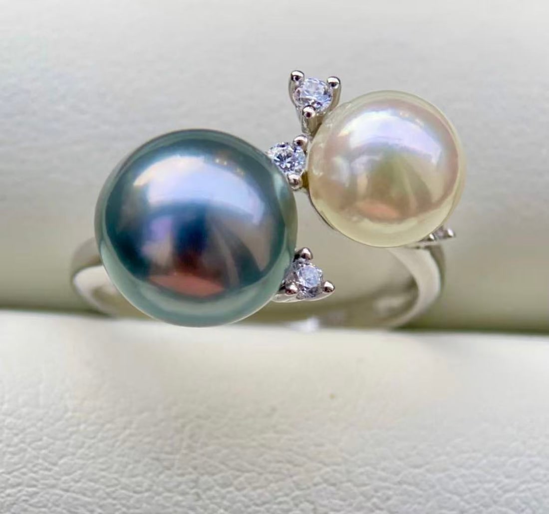 Tahitian Pearl & South Sea Golden Pearl Ring, Peacock Green Overtones, Champagne Gold Tone,: A distinctive pearl ring combining a Tahitian pearl with a South Sea golden pearl, creating an eyecatching contrast of color and natural elegance. The Tahitian pearl displays peacockgreen overtones, w