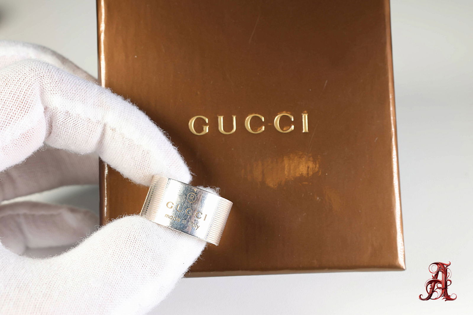 GUCCI STERLING SILVER 925 RING RIBBED COMES WITH BOX (1 of 5)