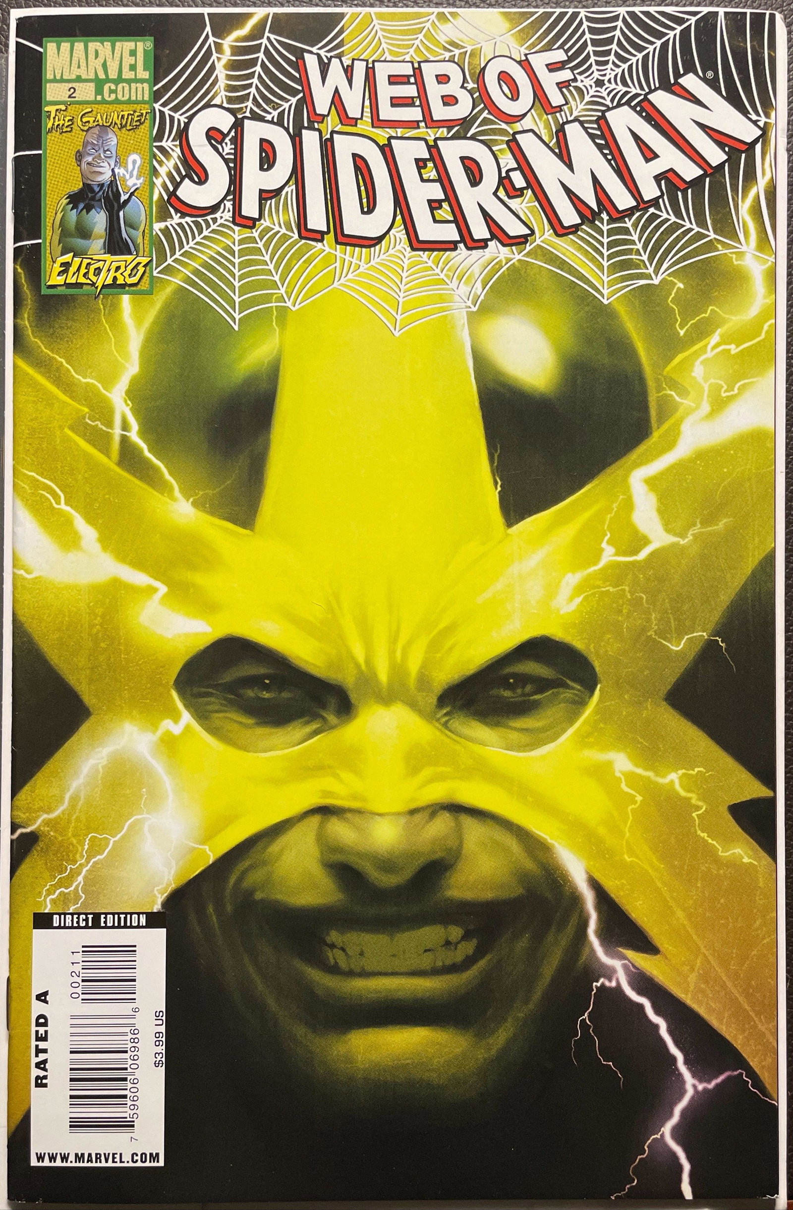 Web of Spider-Man # 2 NM- (9.2): Title: Web of Spider-Man # 2 NM- (9.2) Publisher: Marvel Era: Modern Series: Web of Spider-Man Issue: 2 Published