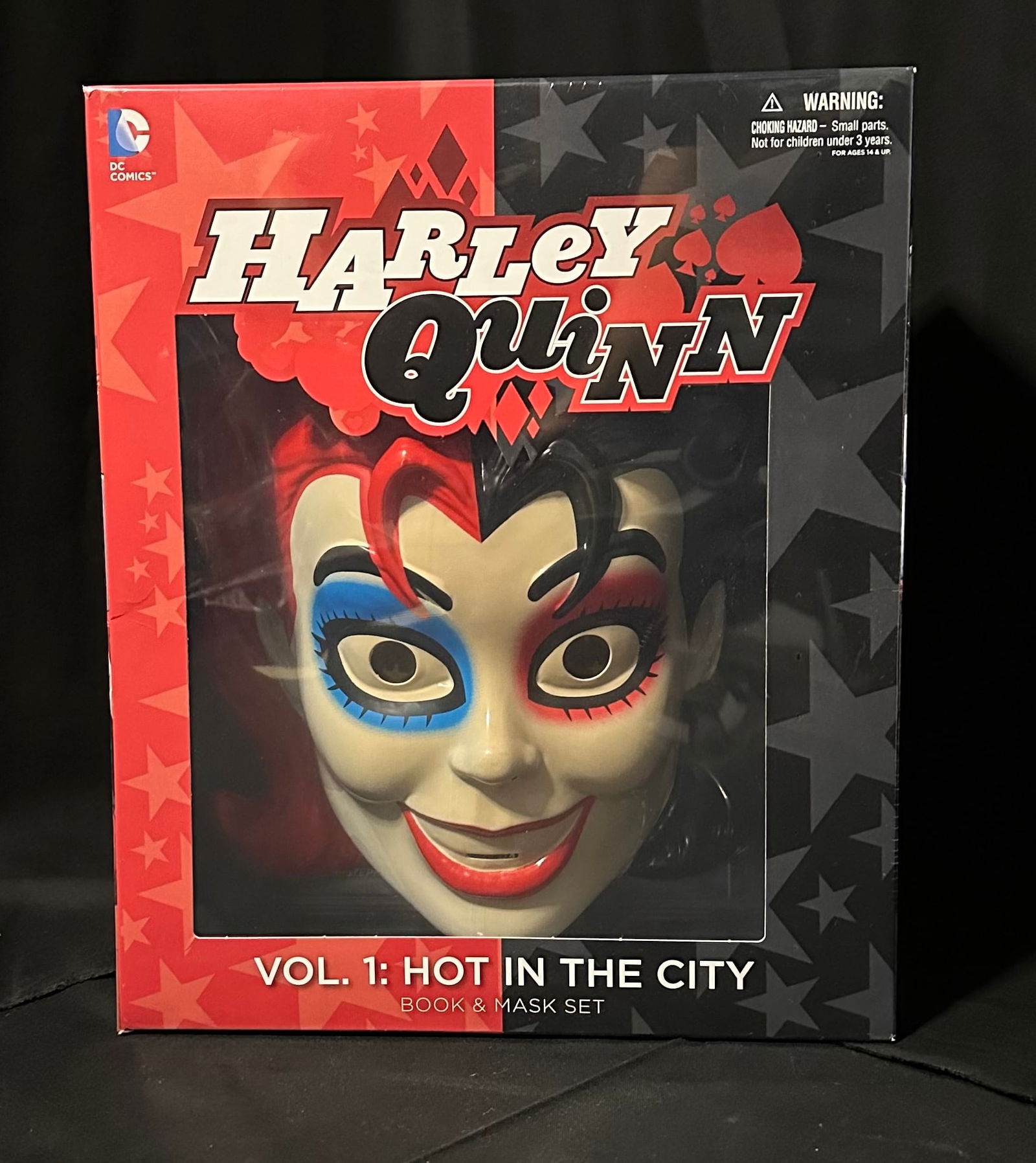 Harley Quinn Halloween Mask & Trade Paperback Vol. 1 (1 of 2)