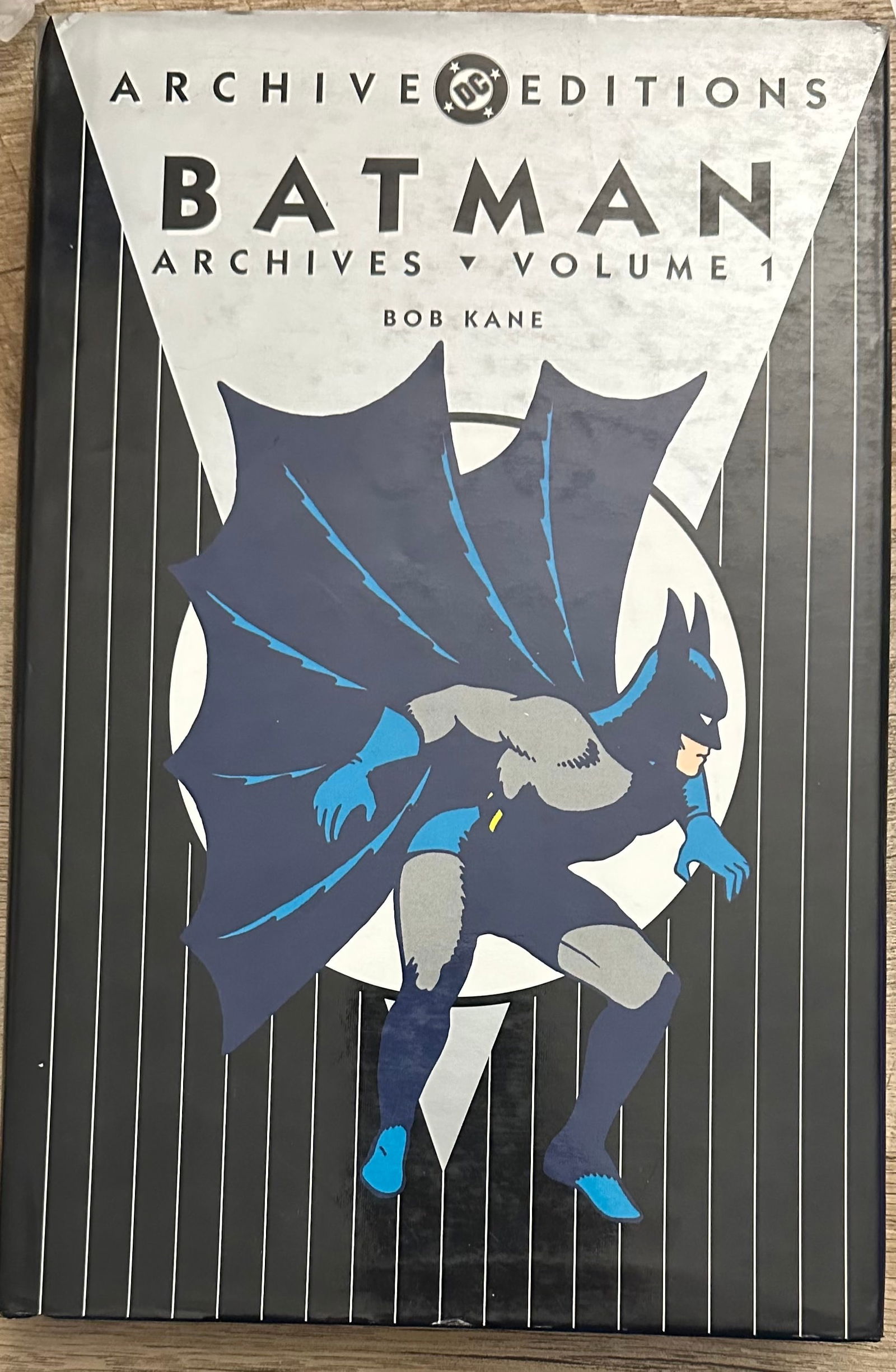 Batman: Archive Editions Volume 1 Bob Kane (1 of 2)