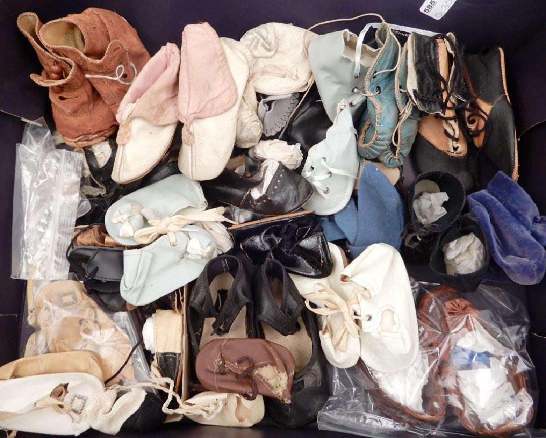 Grouping of antique and vintage doll shoes: Grouping of antique and vintage doll shoes, various sizes