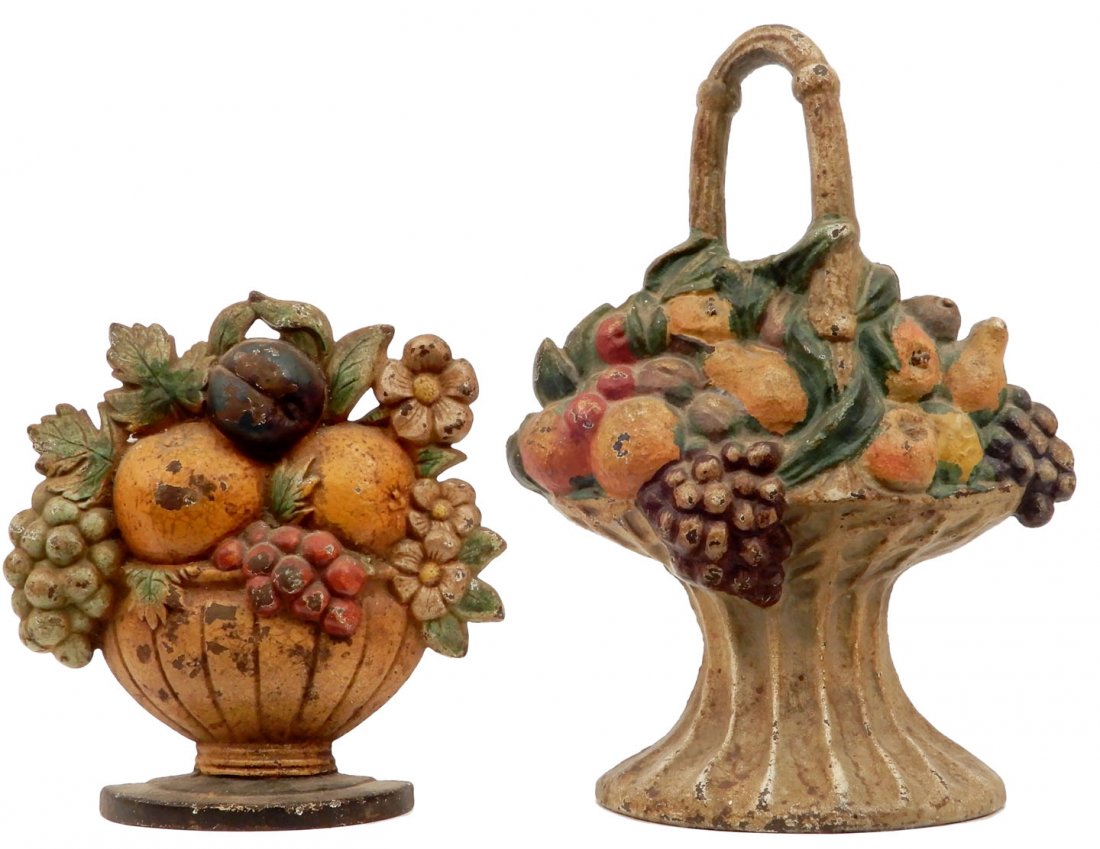 Two cast iron doorstops (1 of 2)