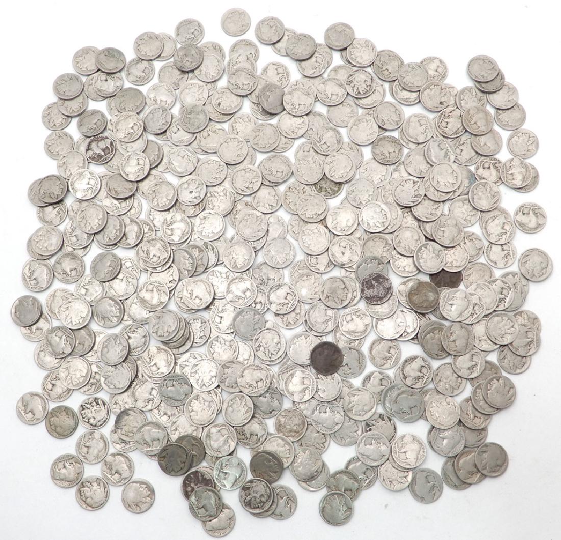Four hundred mixed date Buffalo nickels (1 of 3)
