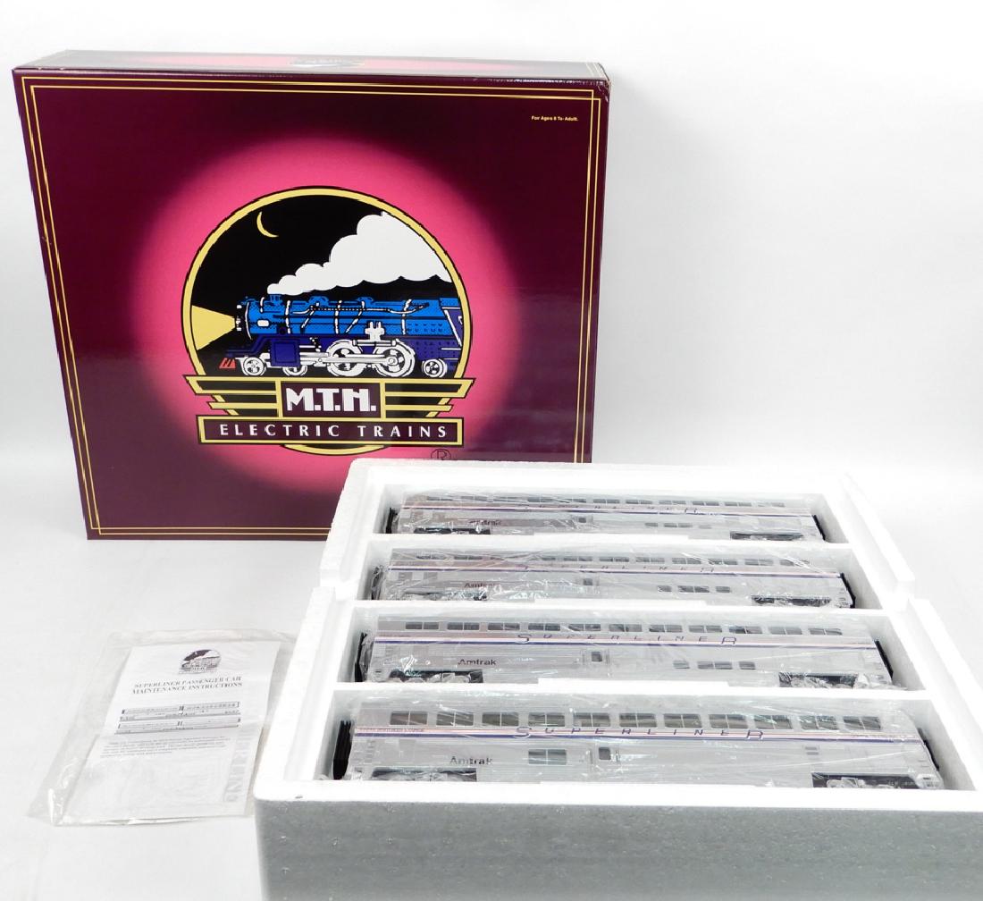 MTH Superliner 4-car set No. 20-6537 in original box (1 of 4)