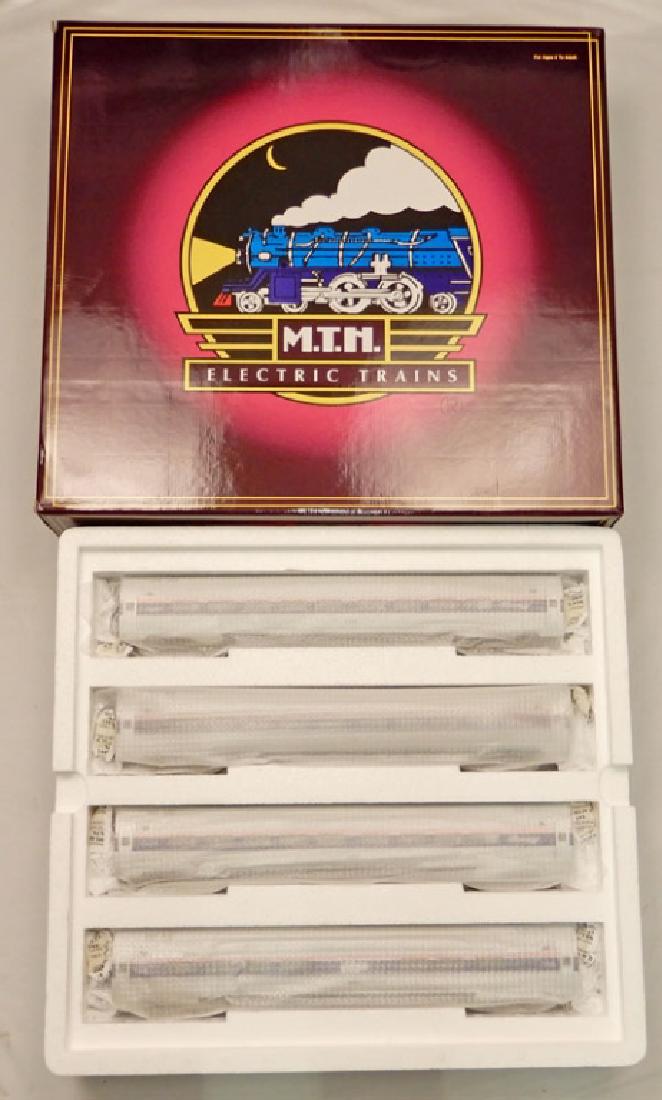 MTH Amfleet 4-car Passenger Set in box (1 of 7)
