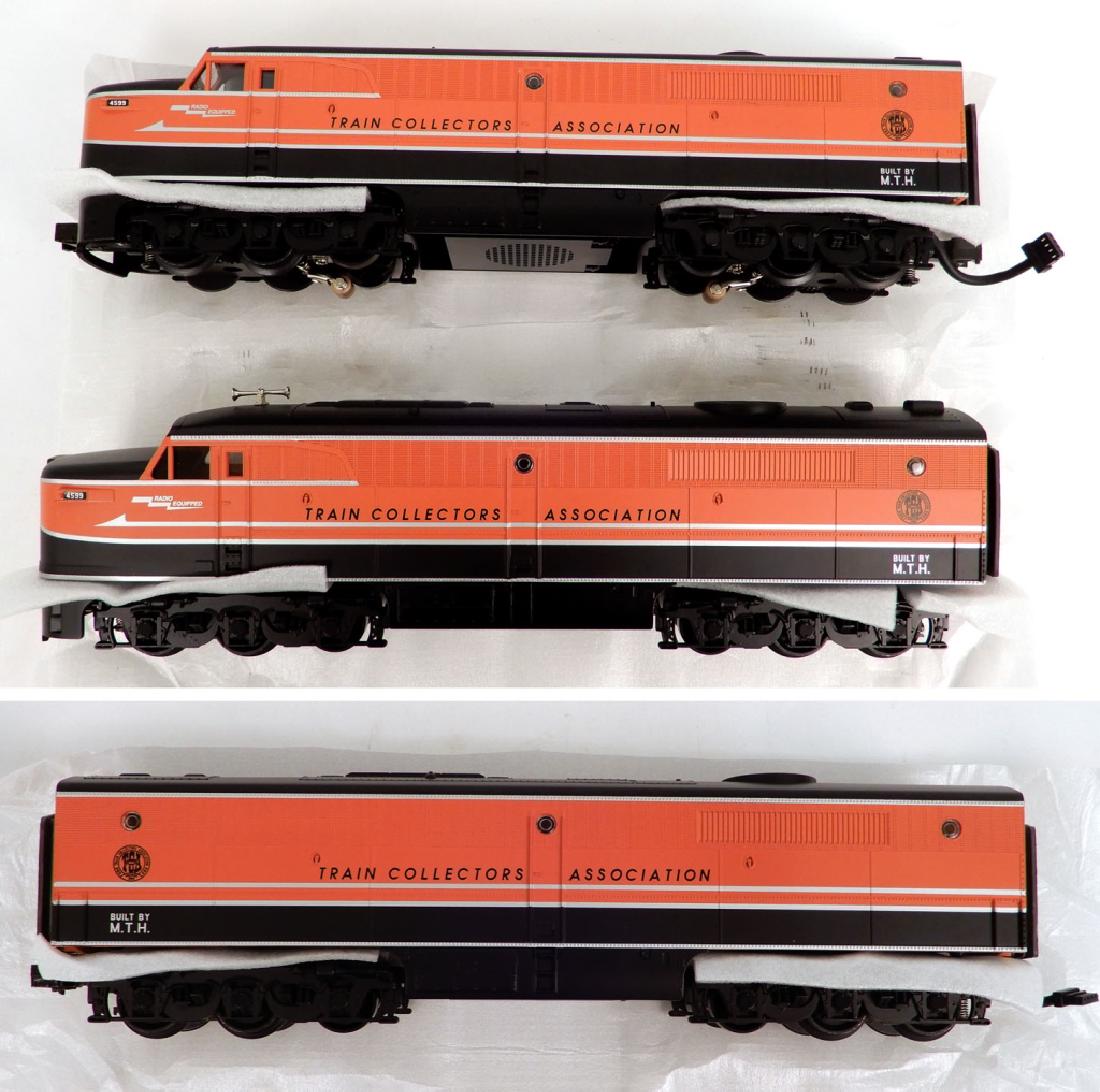 Rail King Alco PA Diesel AA set and B Unit in original (1 of 7)