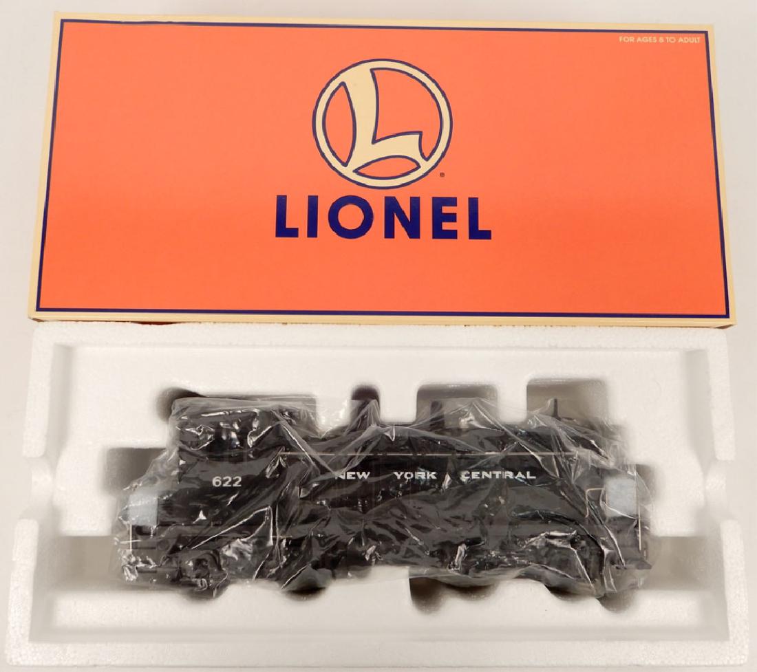 Lionel New York Central NW2 Diesel Switching Locomotive: Lionel New York Central NW2 Diesel Switching Locomotive in original box, No. 6-18959, with shipping box, 15" x 7" x 4 1/4"