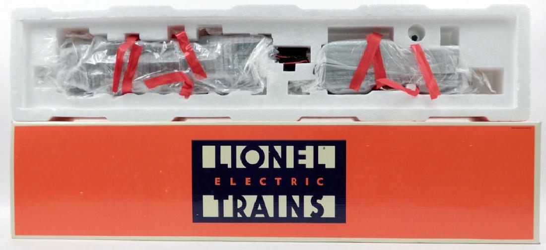 Lionel Southern 2-8-2 Mikado Steam Locomotive in box (1 of 5)