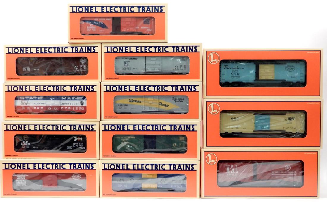 Lionel 6464 Boxcar series II, III, IV, and VIII (1 of 7)