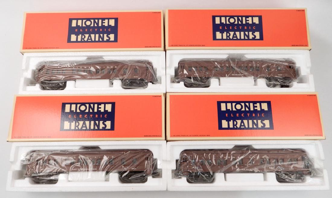 Four Lionel Madison Cars in boxes (1 of 4)
