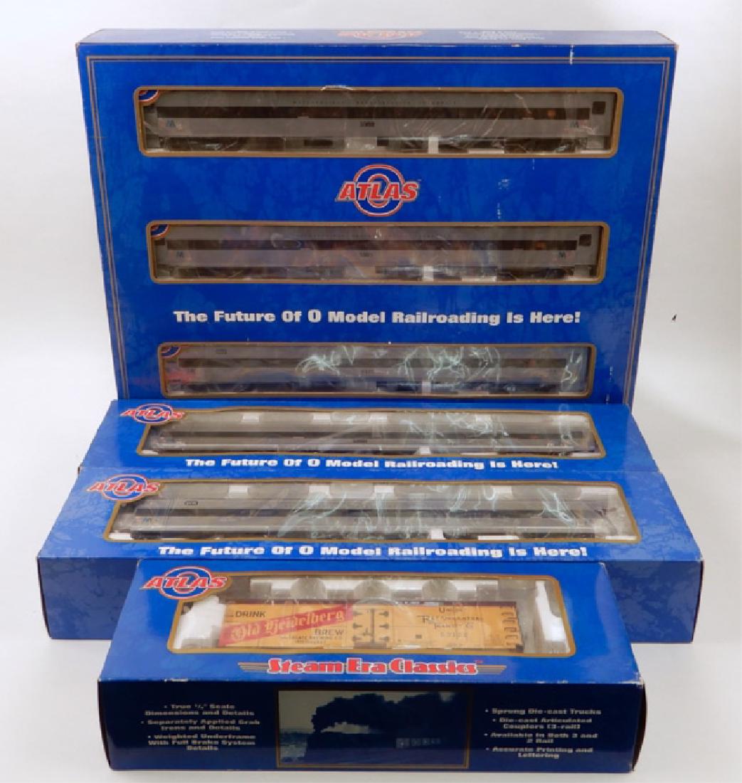 Six Atlas passenger and freight cars in original boxes (1 of 4)