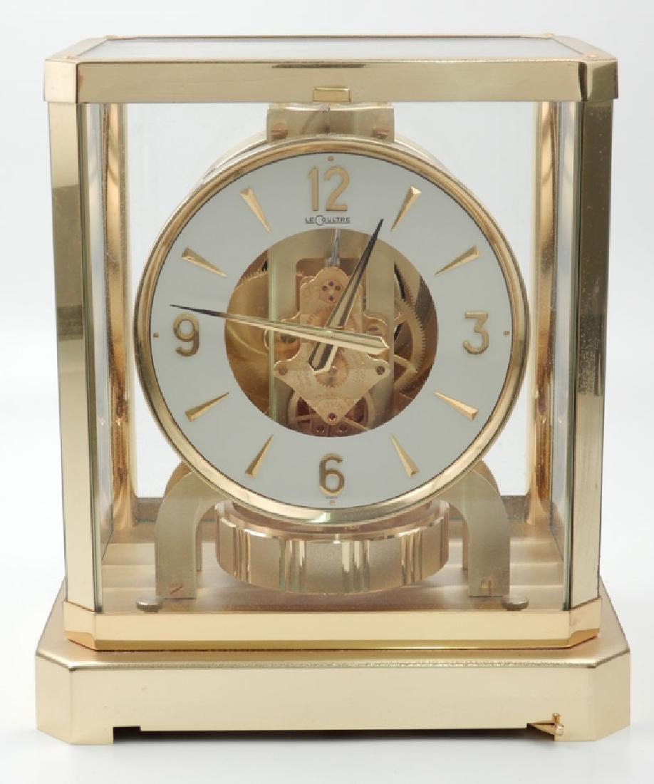 Le Coultre Atmos clock: Le Coultre Atmos clock, brass and crystal case, 15 jewels JXN, Switzerland Unadjusted, 9 3/4" x 8 1/4" x 6 1/2"