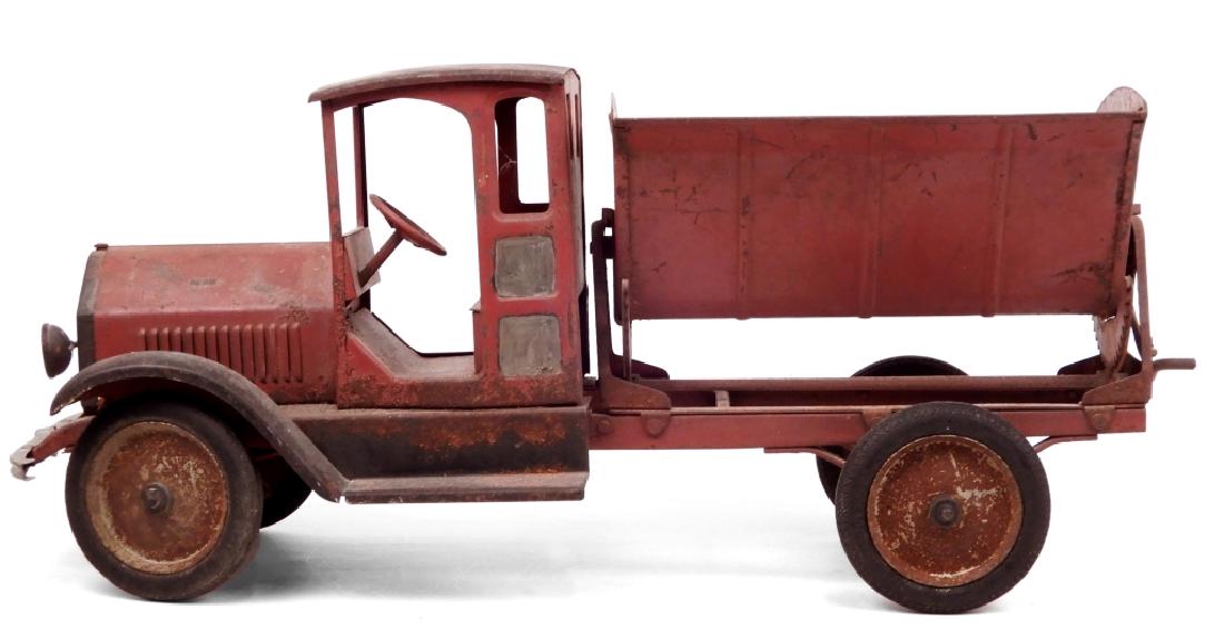 Sturditoy pressed steel Side Dump Truck (1 of 5)