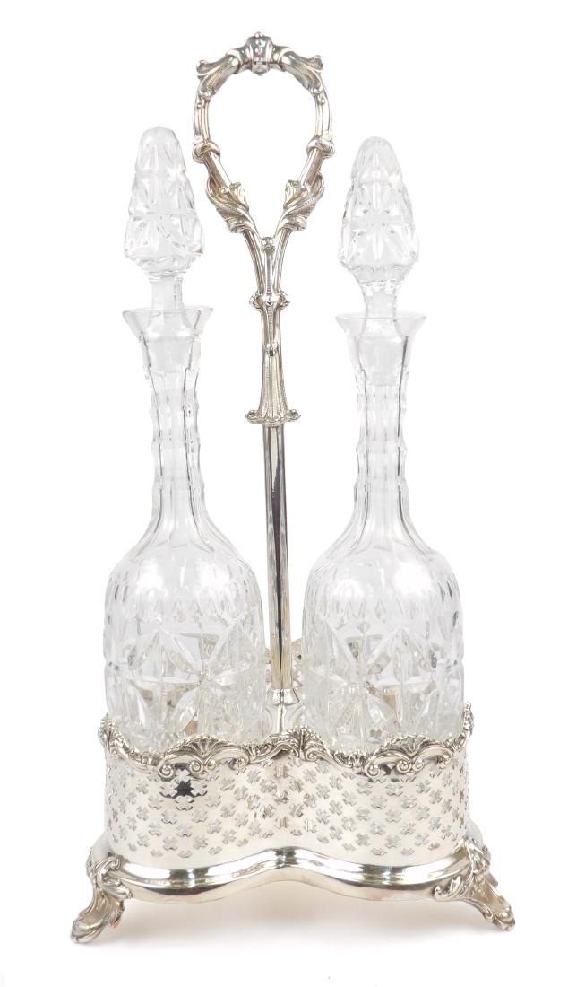 Topazio sterling trefoil decanter stand with cut glass (1 of 3)