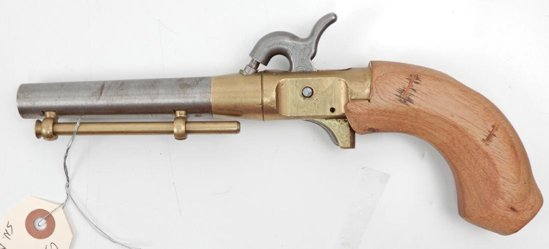 Cap & ball black powder 7/16" bore pistol: Cap & ball black powder 7/16" bore pistol, unknown maker, single shot, no serial number, brass frame, steel barrel, barrel length 4", overall length 9 1/2", C&R N/A, Instacheck NO