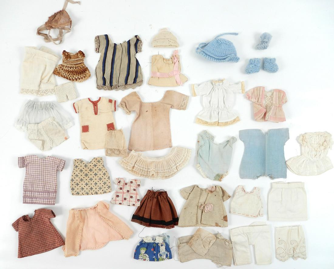 Antique and vintage hand-made doll clothing (1 of 1)