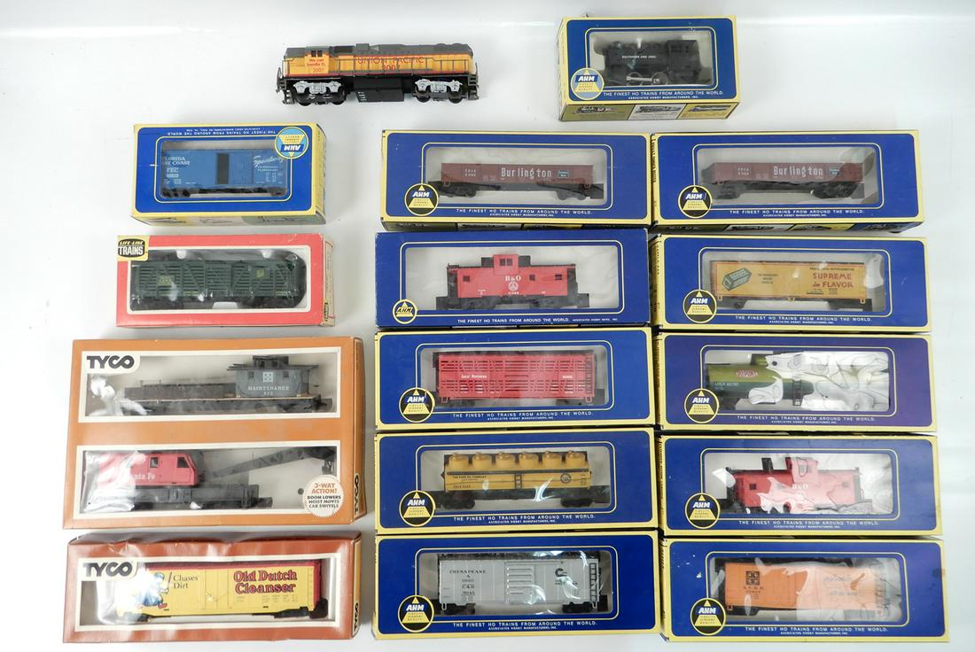 Lot of HO Trains (1 of 1)