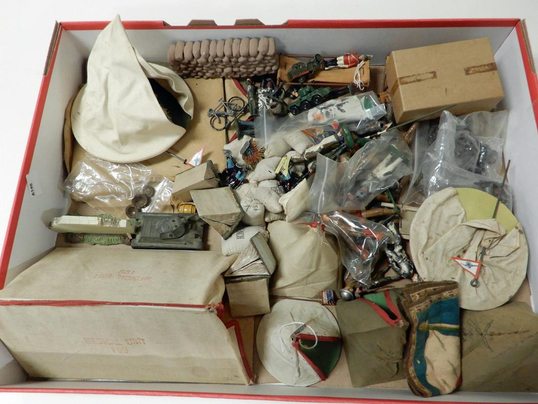 Assorted toy soldiers and accessories (1 of 2)