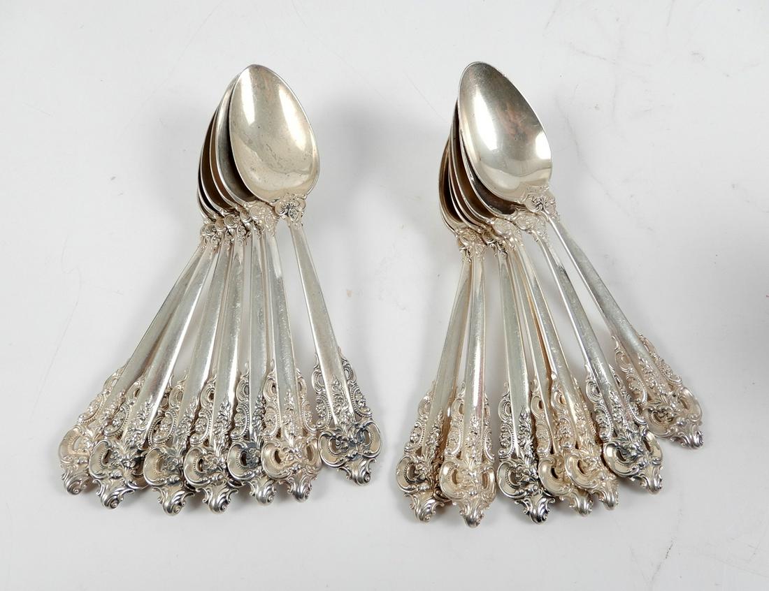 Wallace sterling silver teaspoons Grande Baroque (1 of 1)