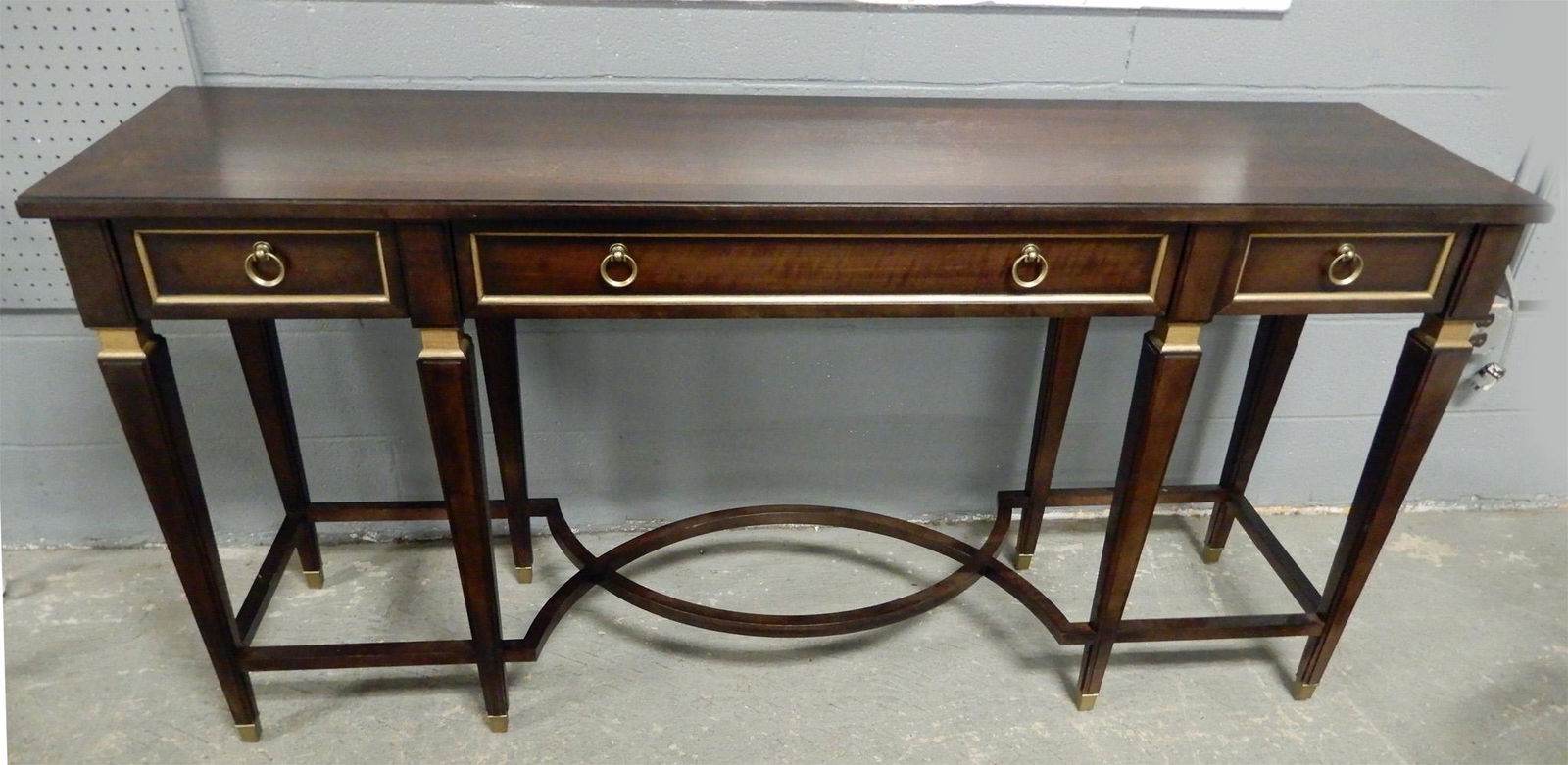 Ethan Allen cherry sideboard (1 of 1)
