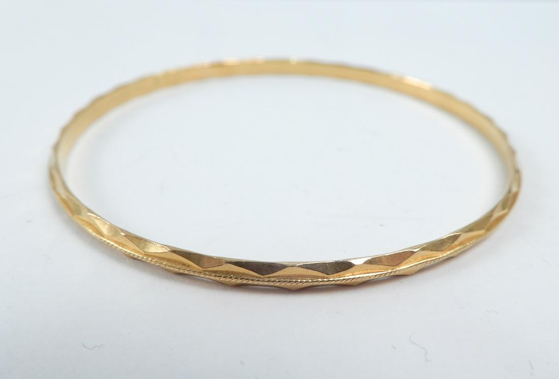 Petite size 22k gold bangle bracelet: Petite size 22k gold bangle bracelet, designed for child or small wrist, 3mm wide, 6 3/4" inside circumference, foreign hallmark, weight 7.4 grams/4.7 dwt