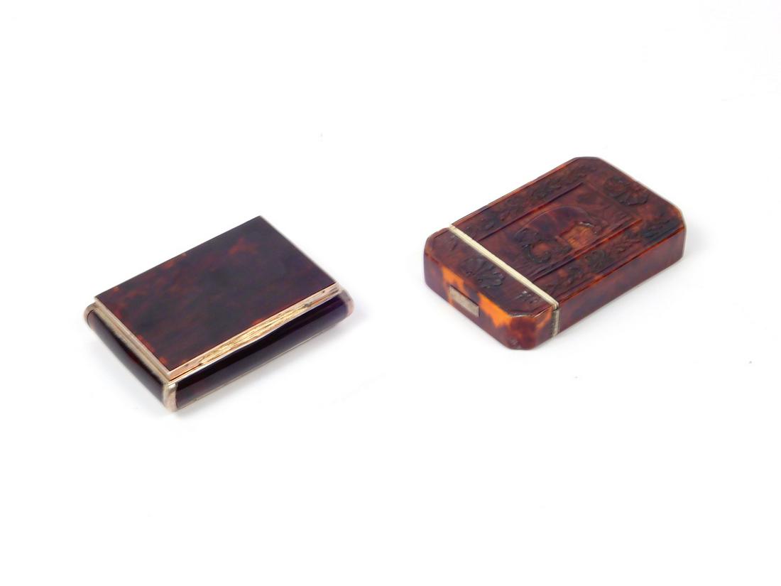 Celluloid snuff box and card case: Celluloid snuff box and card case, snuff measures 3" x 2", sterling silver frame with tortoise color celluloid panels, stamped sterling 935; and card case with elephant design, 3 1/2" x 2 1/4", velvet