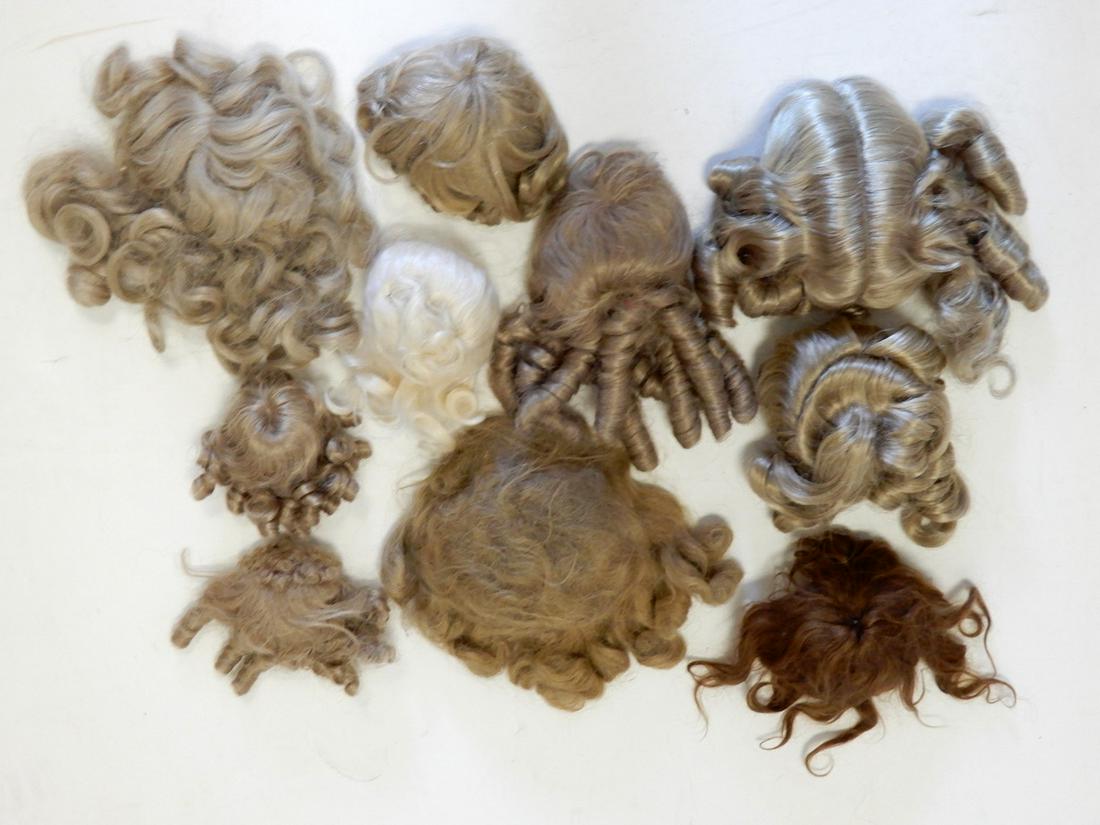 Vintage & antique doll wigs May 31, 2020 Stephenson's Auction in PA
