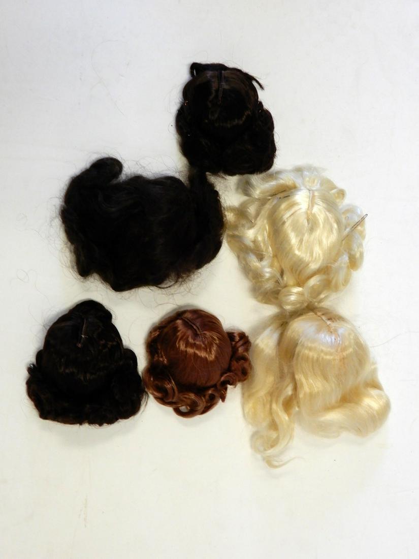 Group of factory Mary Hoyer doll wigs (1 of 1)