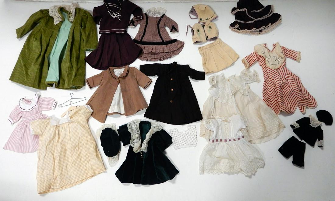 Antique & vintage doll clothes (1 of 2)