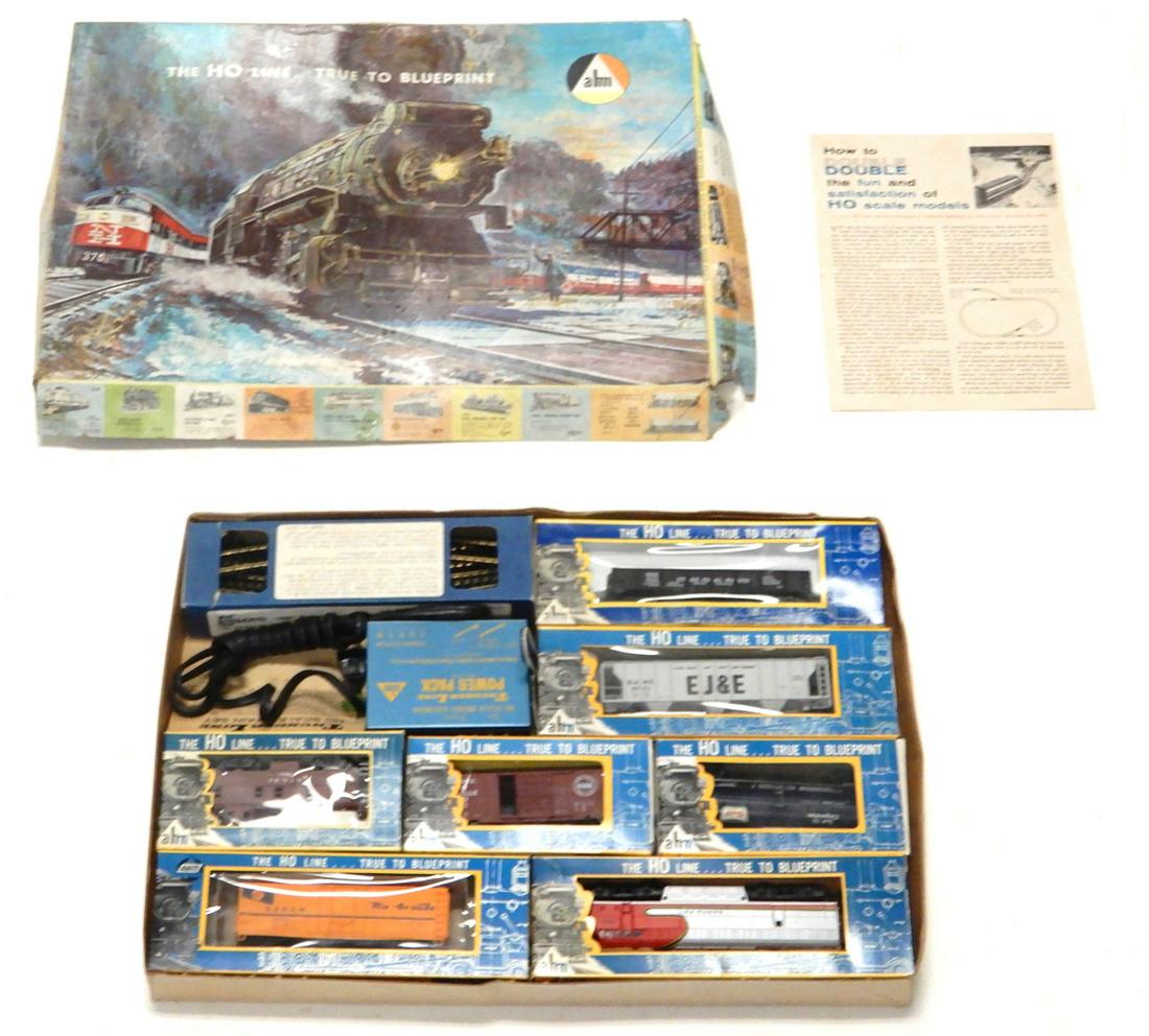 1960's AHM HO gauge freight train set in original set (1 of 2)