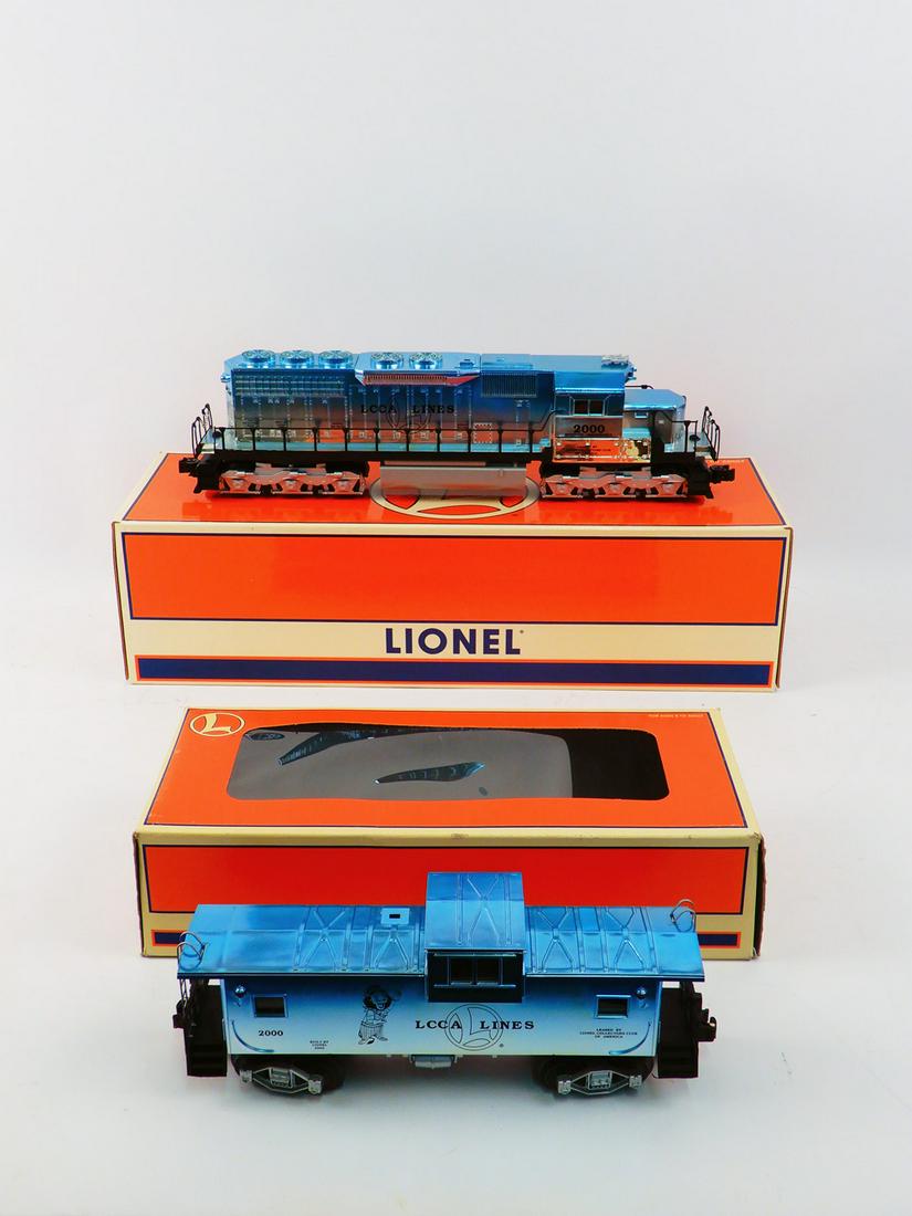 Lionel "O" gauge 2000 LCCA SD-40 diesel loco and (1 of 2)