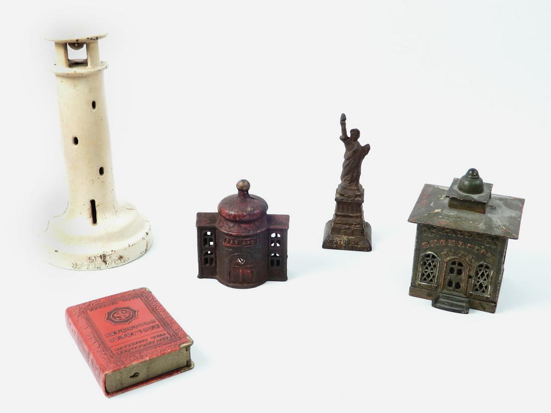 Vintage metal still banks. (1 of 16)