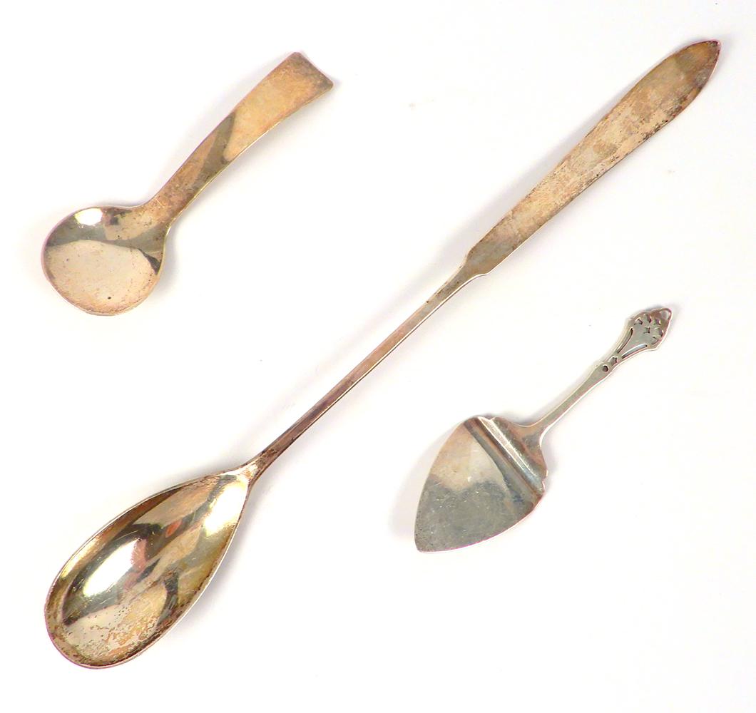 Three piece sterling silver flatware grouping (1 of 1)